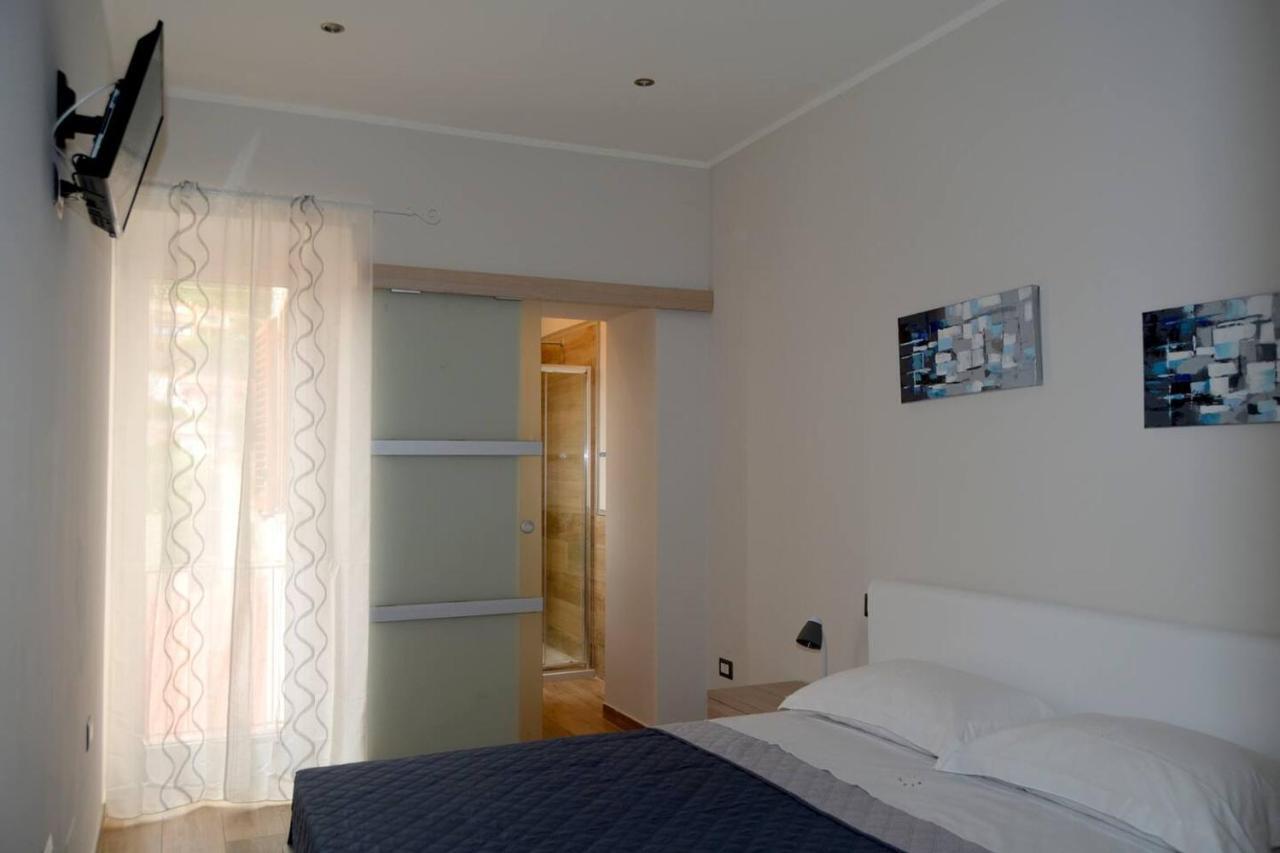Le Scalette Bed & Breakfast La Maddalena  Eksteriør bilde